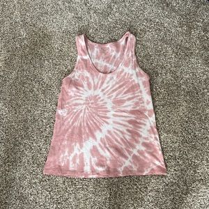 Tye dye tank